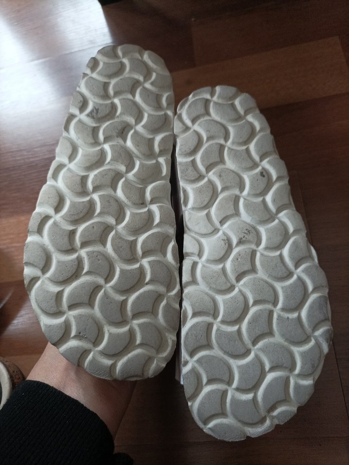 Kız Beyaz Tokalı Rahat Sandalet - Görsel 4