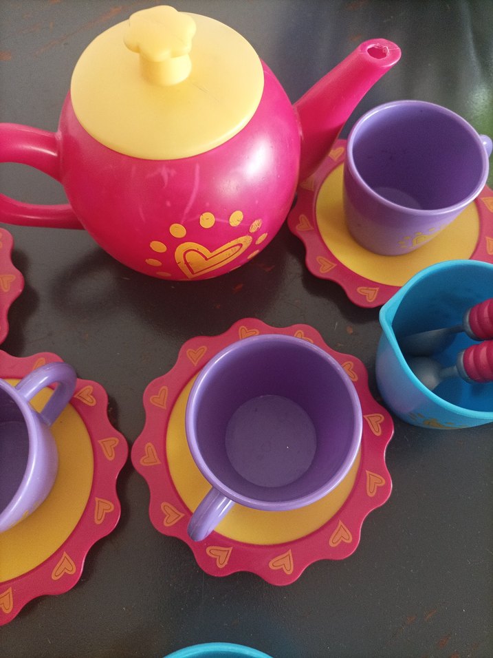Renkli Plastik Çay Seti Oyuncak - Görsel 4
