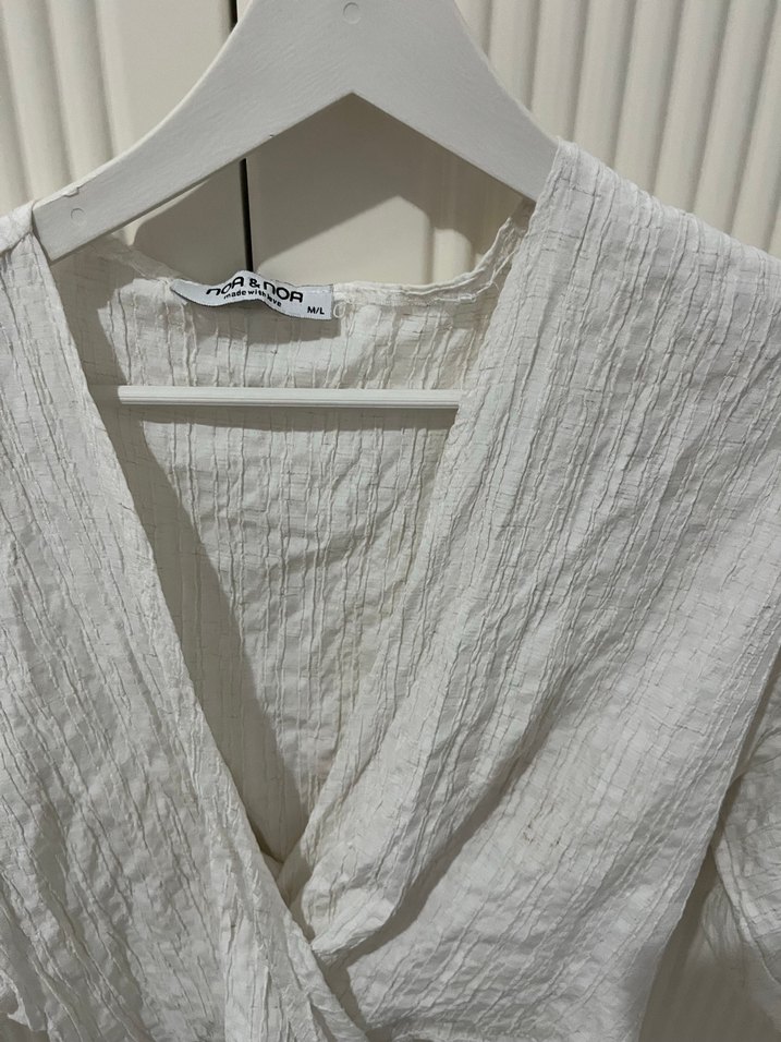 Kadın Beyaz Bağlamalı Bluz - Görsel 2