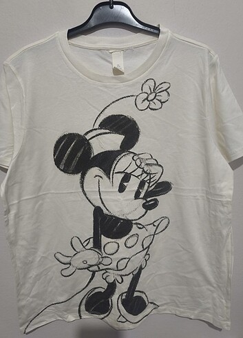 Disney t-shirt 