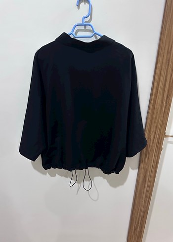 Zara Kadın Mavi Mini Fermuarlı Eşofman Üstü