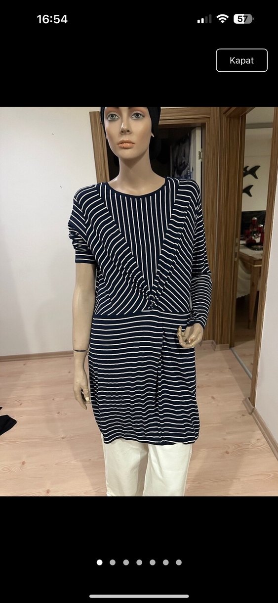 Lacivert Çizgili Uzun Elbisesi - Görsel 4