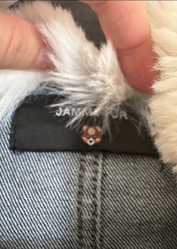Zara Peluş Detaylı Kot Ceket