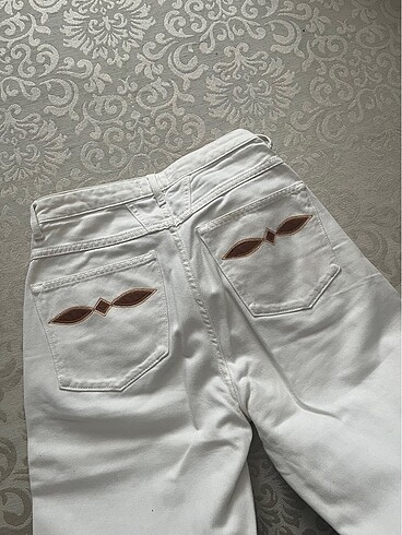 36 Beden beyaz Renk pantolon