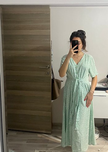 Diğer Çiçekli Elbise