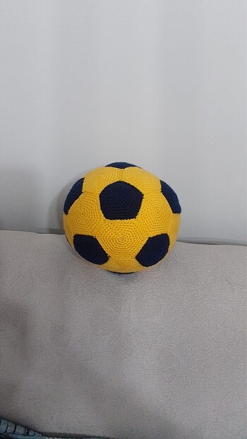 Amigurumi futbol topu