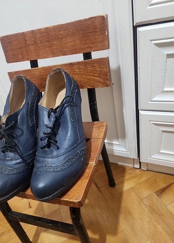 Kadın Lacivert Bağcıklı Dolgu Topuk Ayakkabı - Görsel 4