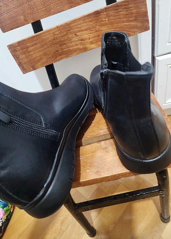 Siyah Deri Kadın Topuklu Bot - Görsel 5