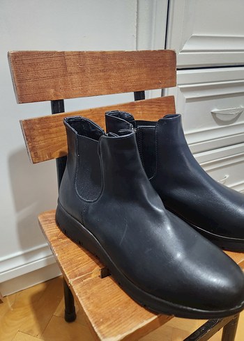 Siyah Deri Kadın Topuklu Bot - Görsel 2