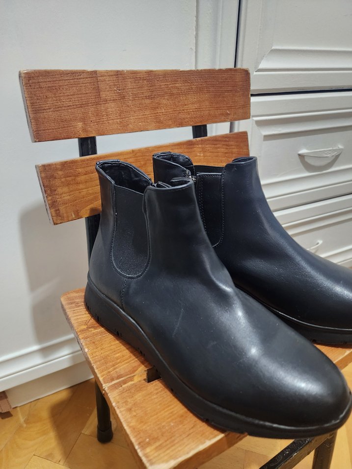 Siyah Deri Kadın Topuklu Bot - Görsel 2