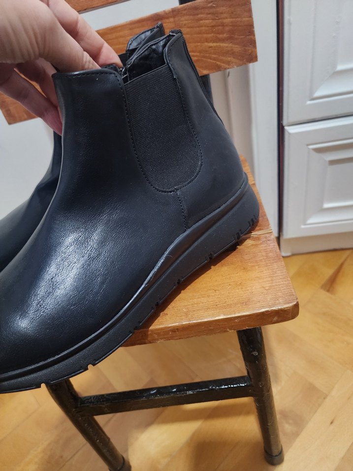 Siyah Deri Kadın Topuklu Bot - Görsel 3