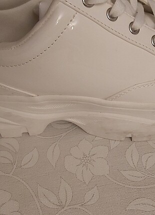 37 Beden beyaz Renk H&M spor ayakkabı 
