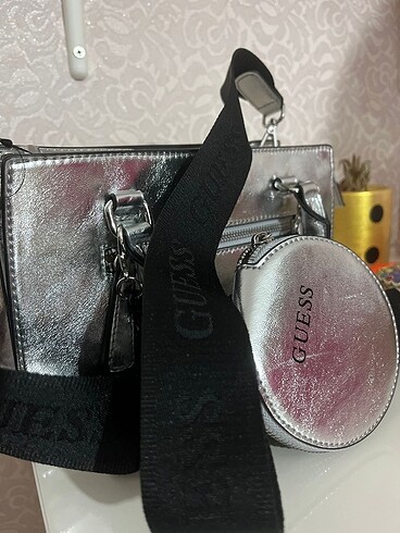  Beden guess silver çanta