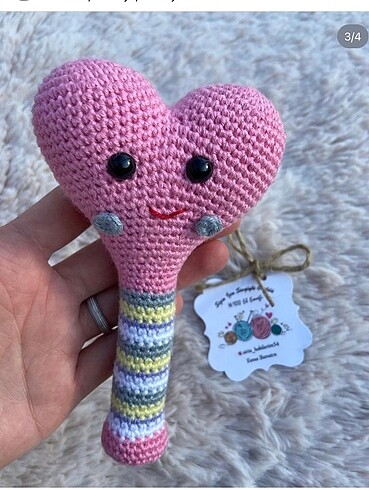  Beden Amigurumi kalp çıngırak