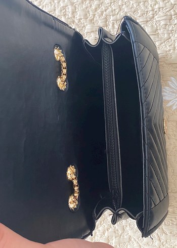 Siyah Deri Beymen Zincirli Çanta - Görsel 3