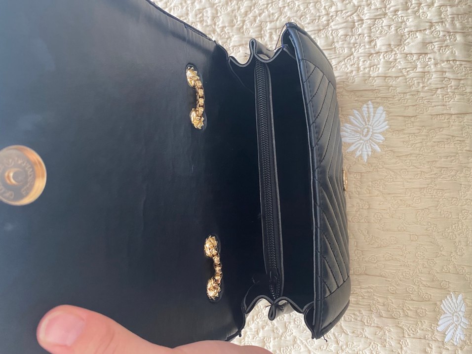 Siyah Deri Beymen Zincirli Çanta - Görsel 3