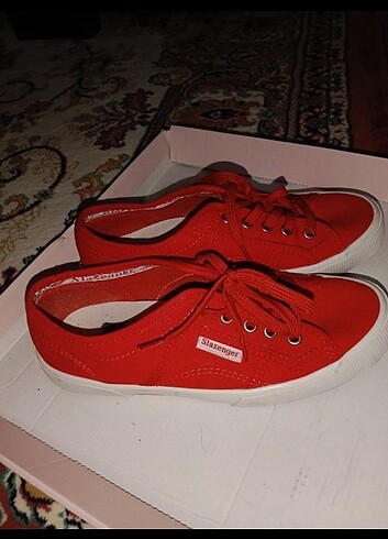Kırmızı Slazenger ayakkabı 39 