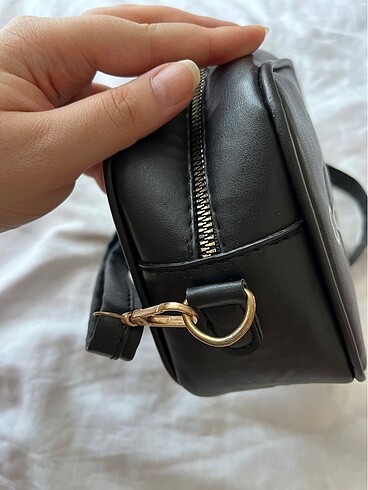  Beden siyah Renk CALVIN Klein çanta