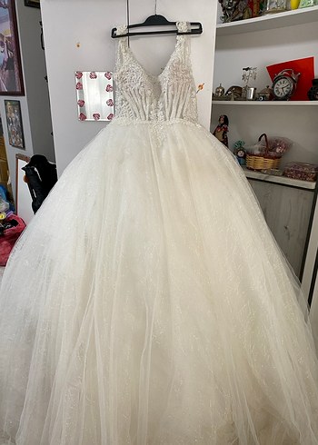 V Yaka Bohem Tarz Beyaz Uzun Gelinlik - Görsel 2