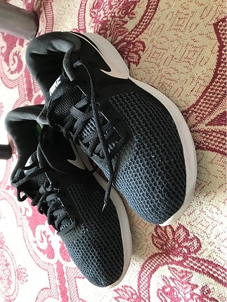 Spor ayakkabı nike