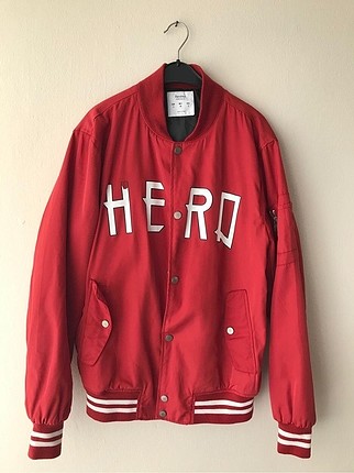 Yazı Baskılı Bershka Bomber Ceket