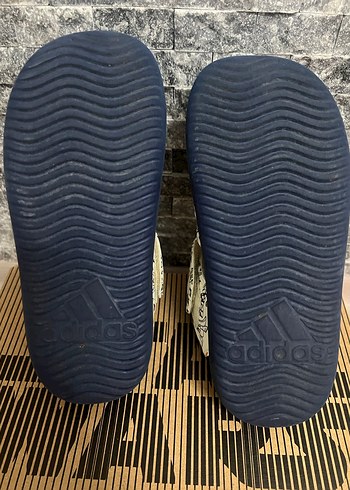Adidas Beyaz Baskılı Erkek Çocuk Sandalet