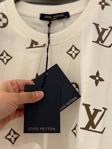 Louis Vuitton Louis vuitton tshirt