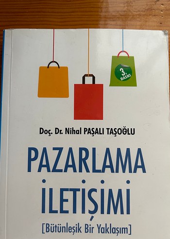 Pazarlama İletişimi - Bütünleşik Yaklaşım Kitabı