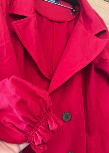 Kırmızı Trençkot - Görsel 4