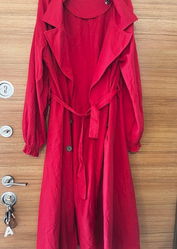 Kırmızı Trençkot - Görsel 2