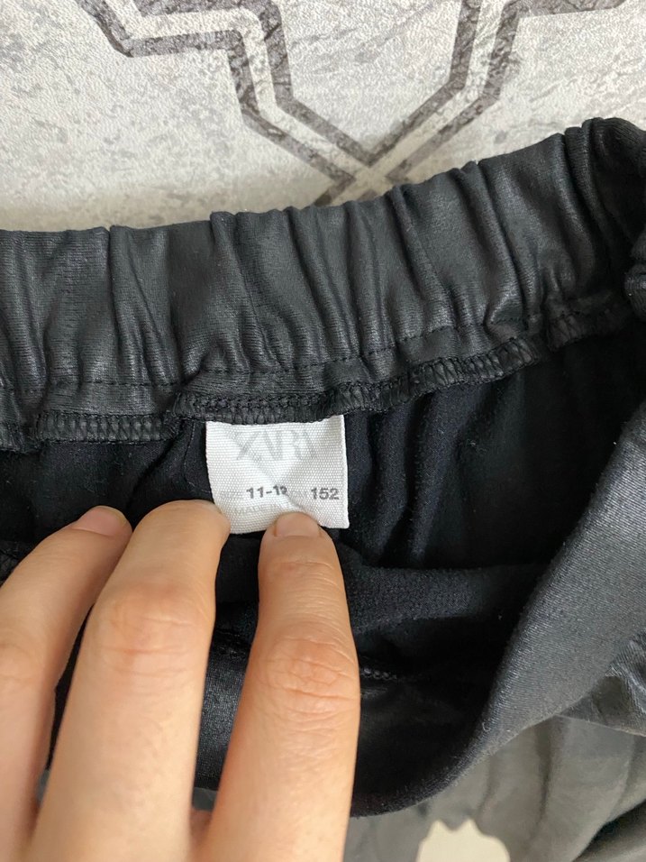 Kız çocuk Siyah Pilili Mini Etek - Görsel 3