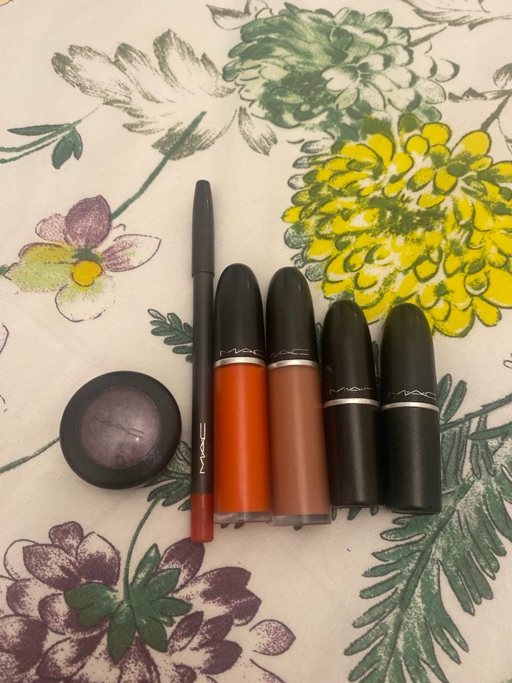 MAC Mat Ruj ve Dudak Kalemi Seti - Görsel 3