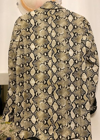 Yılan Desenli Kadın Midi Blazer - Görsel 6