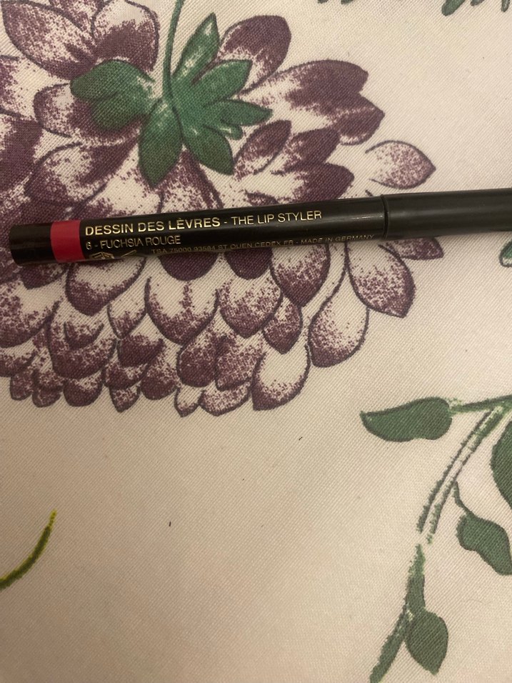 Bordo Renkli Dudak Kalemi - Görsel 2