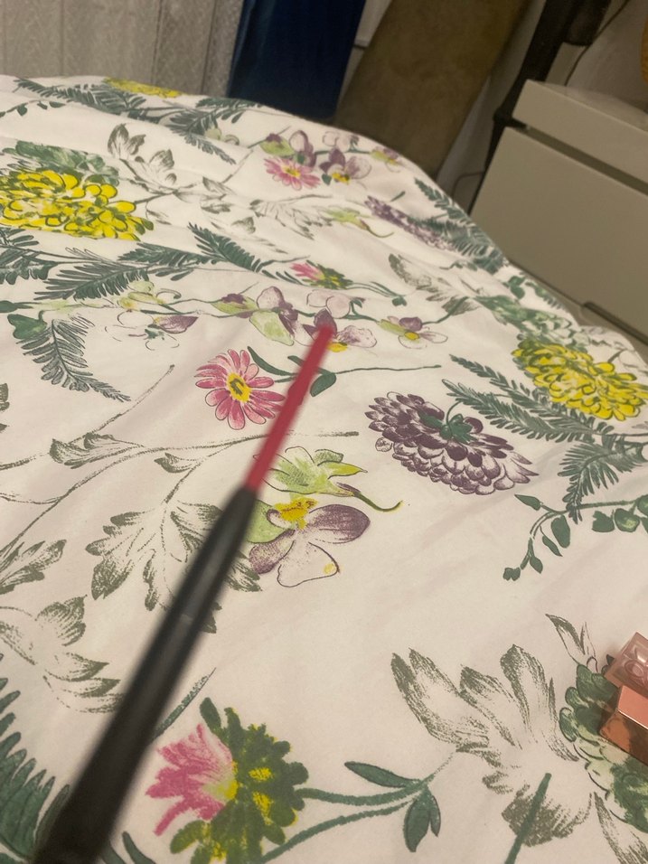 Bordo Renkli Dudak Kalemi - Görsel 3