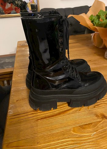 Siyah Platform Topuklu Gotik Kadın Bot - Görsel 2