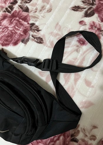 Siyah Bel Detaylı Kadın Bel Çantası - Görsel 4