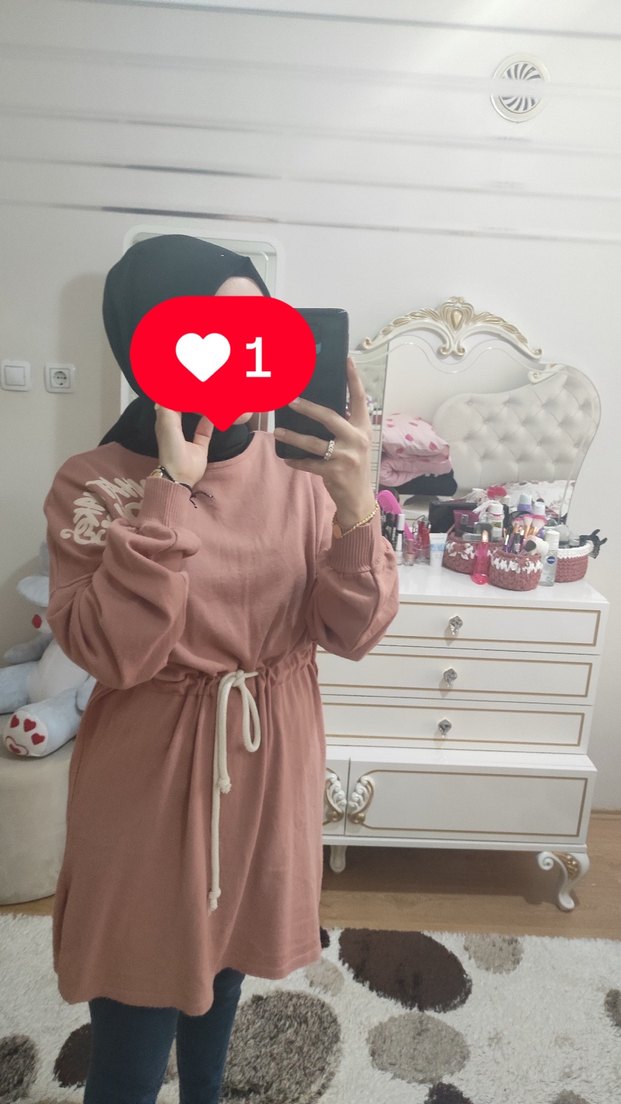 Püsküllü Kapüşonlu Pembe Midi Tunik - Görsel 3