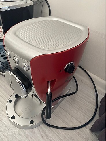 Beden Renk İtalyan Bialetti Kapsül Kahve Makinesi