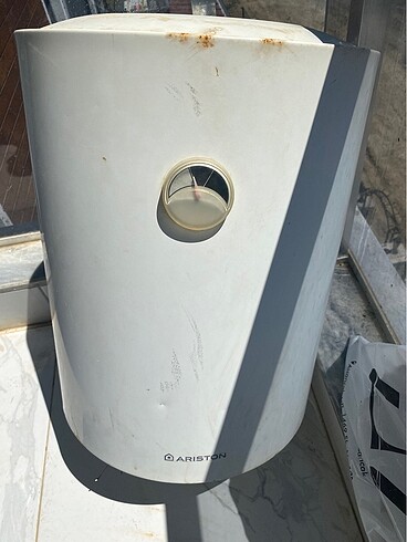 Ariston Termosifon 65litre