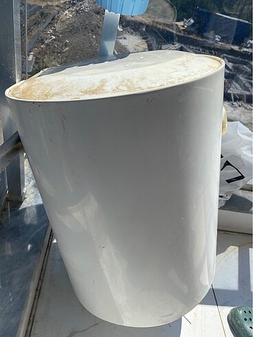Beden Renk Ariston Termosifon 65litre