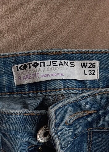 KOTON 26-32 FLARE FİT JEAN. BİLEK BOY . ÇOK YENİ