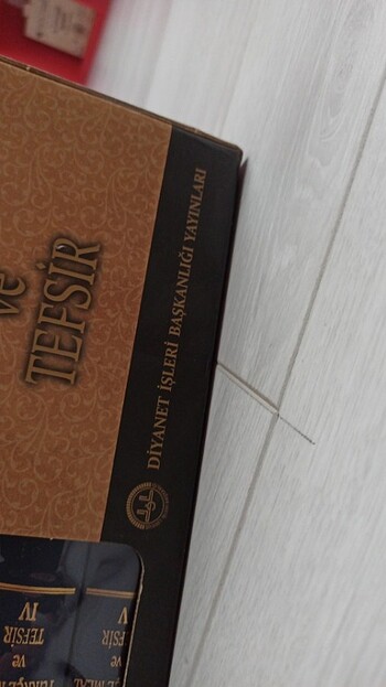Beden Renk Diyanet işleri başkanlığı yayınları Kur'an yolu Türkçe meal tefs