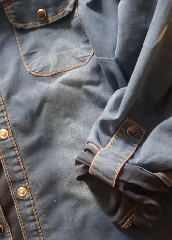 Düğmeli Kısa Kollu Denim Kadın Gömlek - Görsel 4