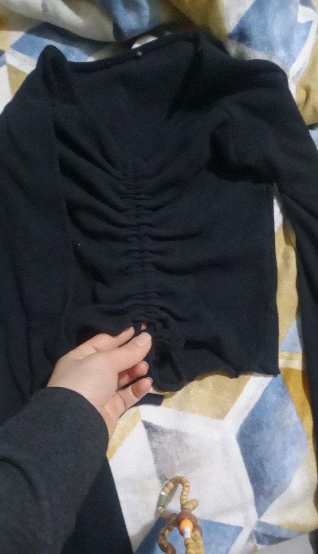 Siyah büstiyer ve uzun kollu bluz ikili fiyat - Görsel 3