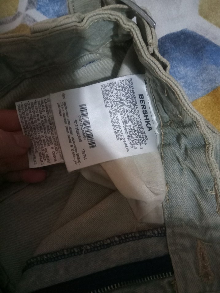 Bershka Gri Mini Düğmeli Kadın Kot Pantolon trent model - Görsel 2