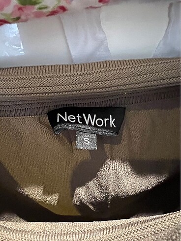 Network Network Elbise