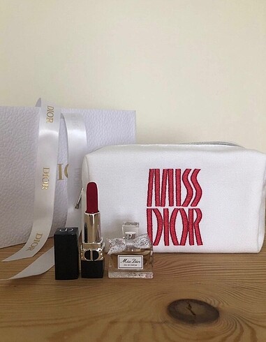 Miss Dior set