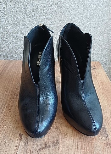 Nine West Nine west bootie