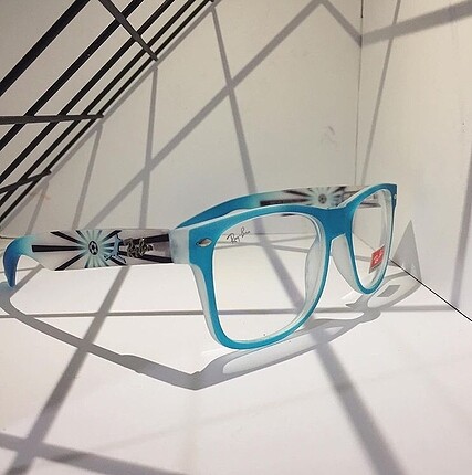 Mavi ray Ban wayfarer imaj gözlüğü